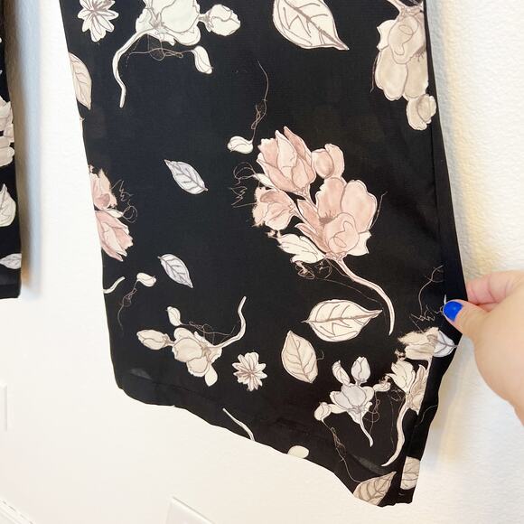 NWT Lost + Wander Mojo Floral Wide Leg Pants Black Pink Small - Picture 9 of 10